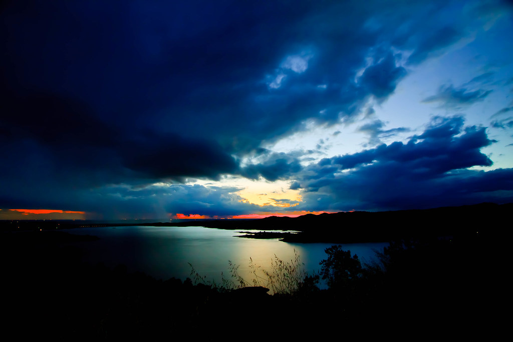 Storm Over Millerton Lake, CA_MG_0842 Kevin Moore IMAGES Flickr