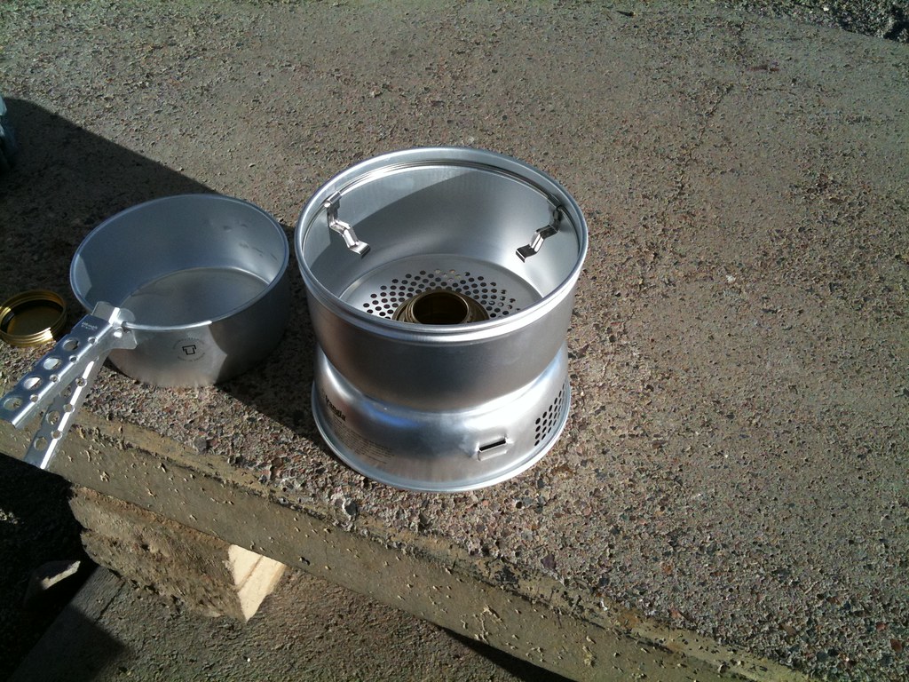 Trangia 253 setting up setting up a Trangia stove Flickr
