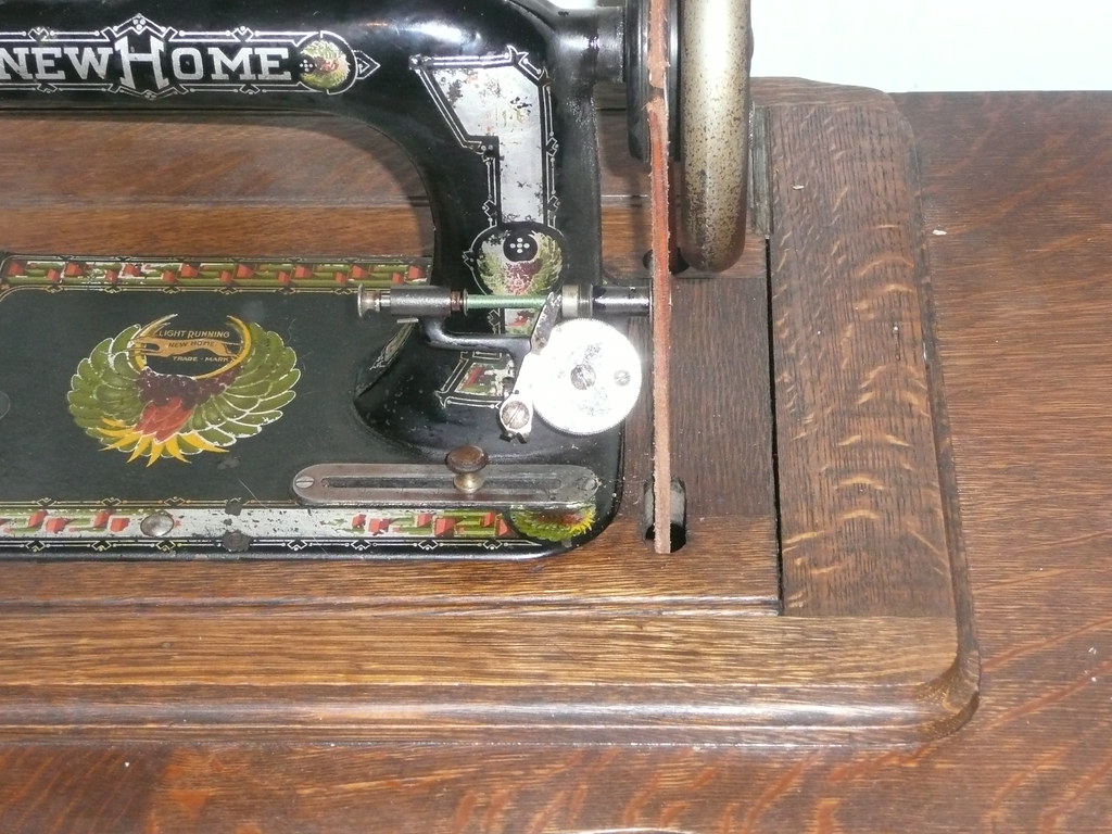Becky's Sewing 020 Becky's antique sewing machine Bryan Price Flickr