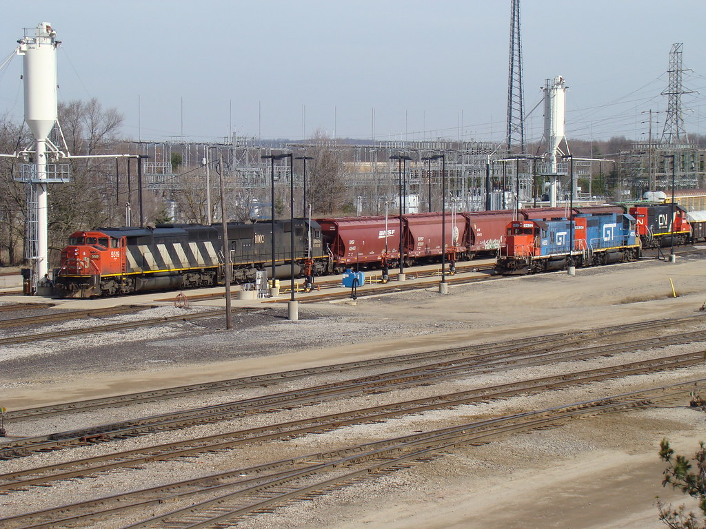 Fuel & Sanding Tracks GT Yard Battle Creek Michigan a photo on Flickriver