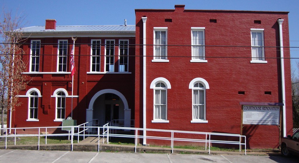 Old Tishomingo County Courthouse (Iuka, Mississippi) Flickr