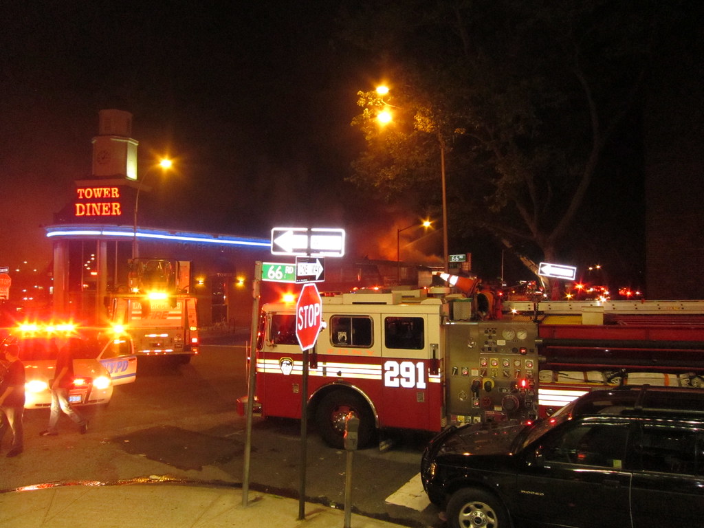 4Alarm Fire at shops between 66th Ave & 66th Rd along 99t… Flickr