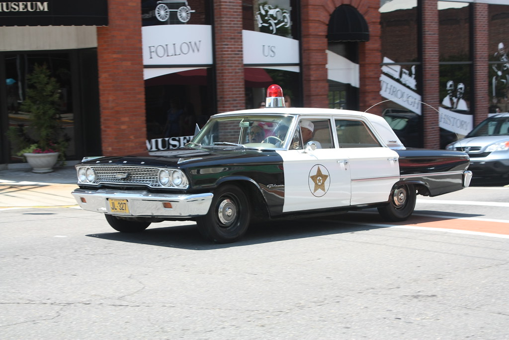 Mayberry Police Car The 1963 Ford Galaxie 500 is a replica… Flickr