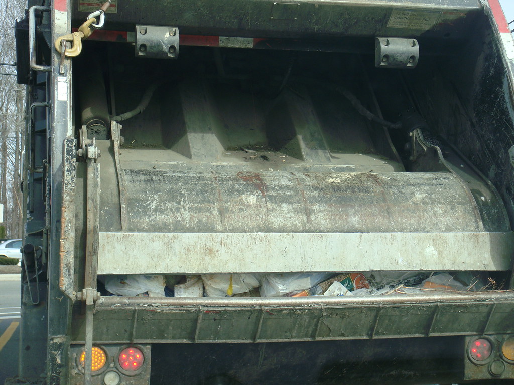 Central Jersey Waste & Recycling 100305 (107) jojogarbagetrucksyahoo