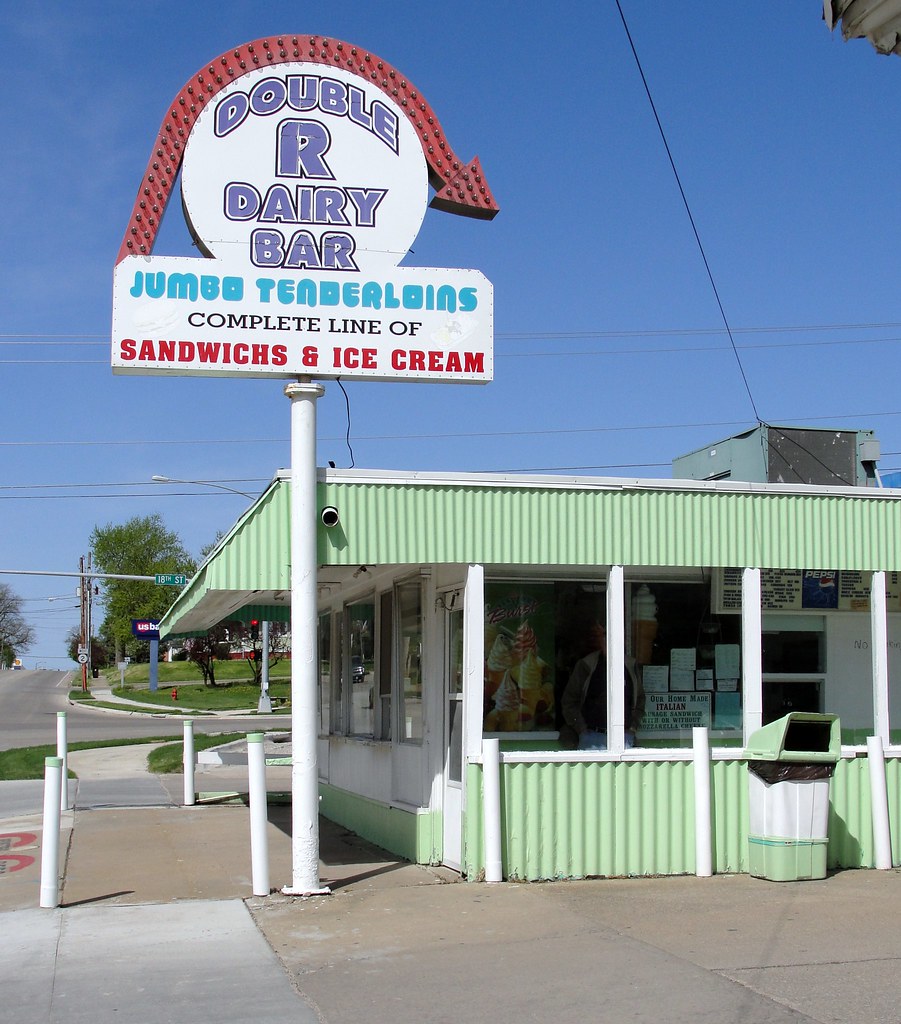 Double R Dairy Bar At the intersection of Iowa Highways 2 … Flickr