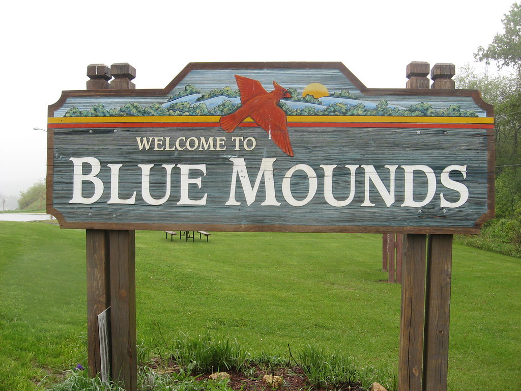 Village of Blue Mounds, Wisconsin Village of Blue Mounds, … Flickr