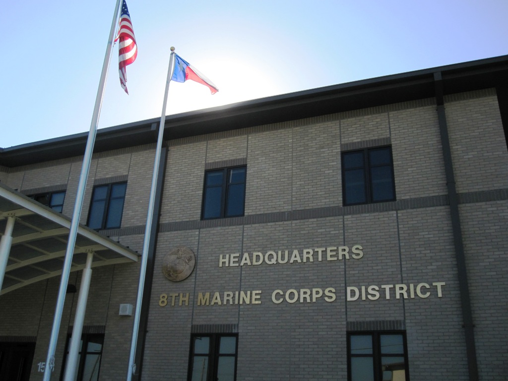 NAS JRB Ft Worth (aka Carswell) Walking around the base on… Flickr