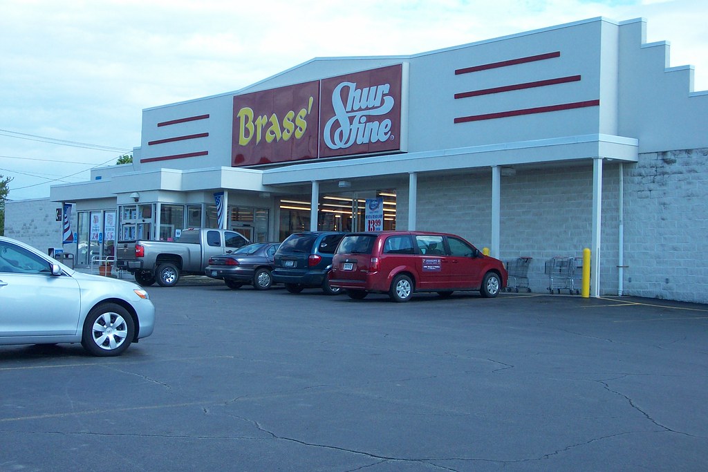 Brass' Shurfine Arcade, NY 2010. drpep Flickr