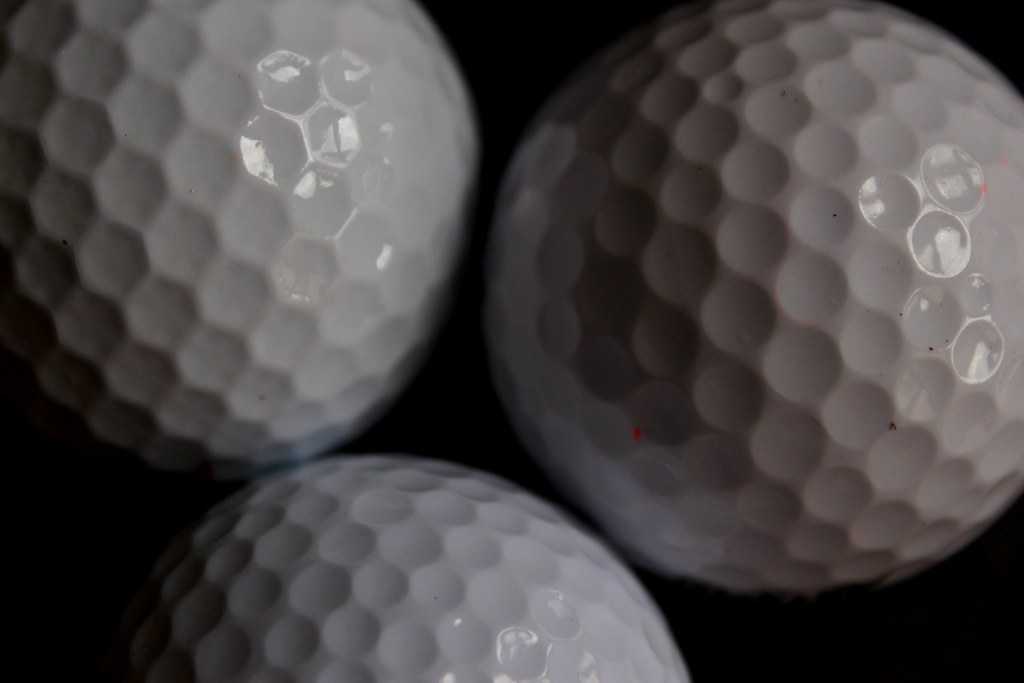 golf balls Carolina Alves Flickr