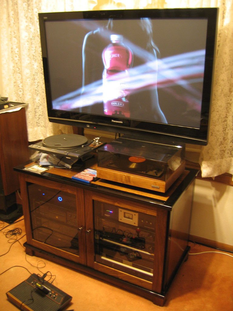 TV stereo stand 001 dennydog Flickr
