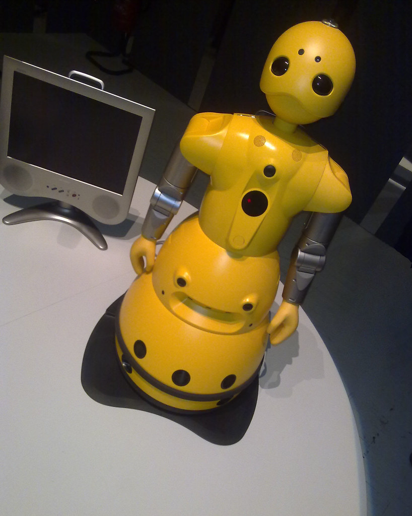 Wakamaru WAKAMARU 2002, Mitsubishi Heavy Industries (Japan… Flickr