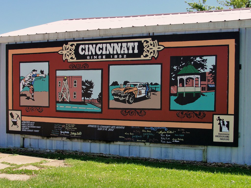 Cincinnati, Iowa mural This mural, at the site of the old … Flickr
