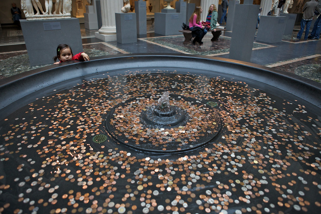coin fountain in Metropolitan Alex Flickr