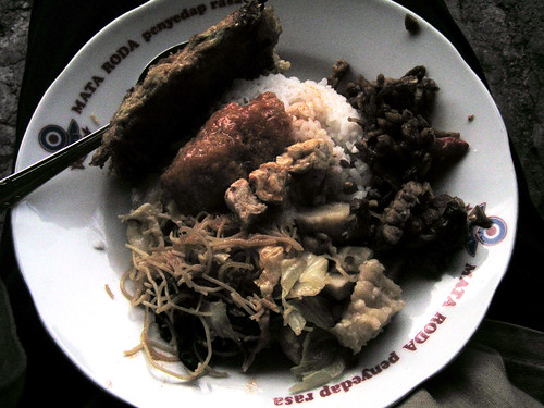 Breakfast in Jogja only 3000 rupiah. D MarQueh Flickr