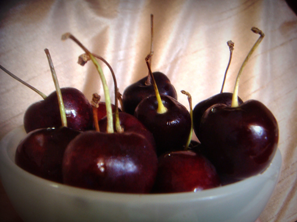 Huge Spanish Cherries Avanika Flickr