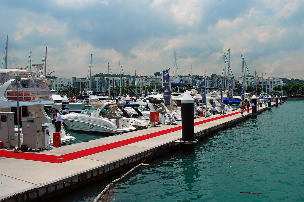 Marina Kepple Bay Boats berthing at the Marina Kepple Bay.… Choo