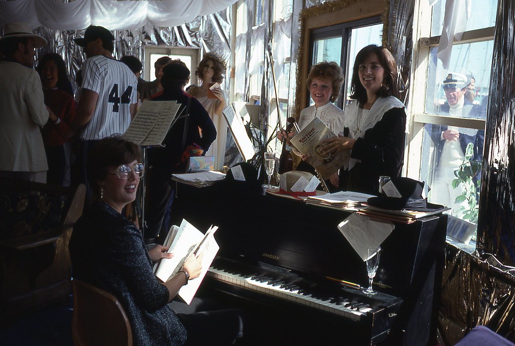 Club House Music Toronto, Ontario 1982 Club House Music,… Flickr