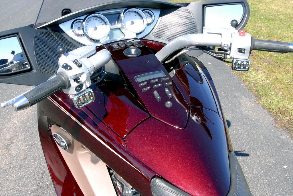 Victory Vision Paint Matched and Pinstriped Dash painted t… Flickr