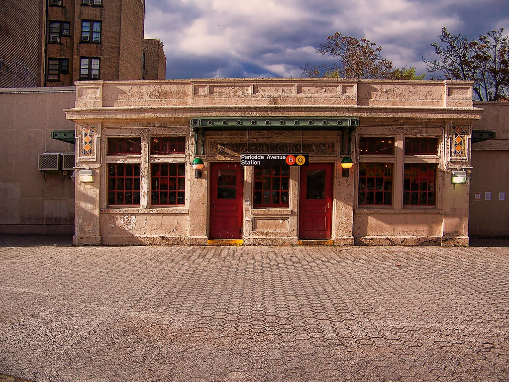 Parkside Avenue Station Once I saw the most beautiful pict… Flickr