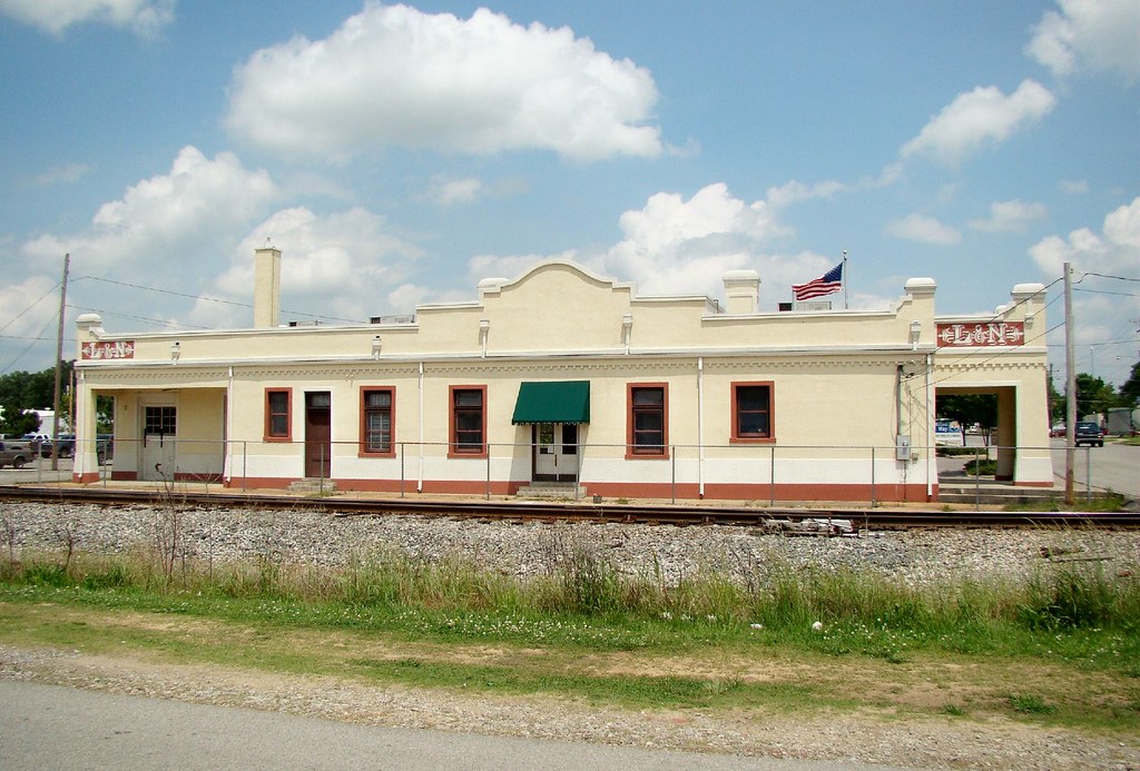 AL, CullmanU.S. 31 Former Louisville & Nashville RR Depot… Flickr