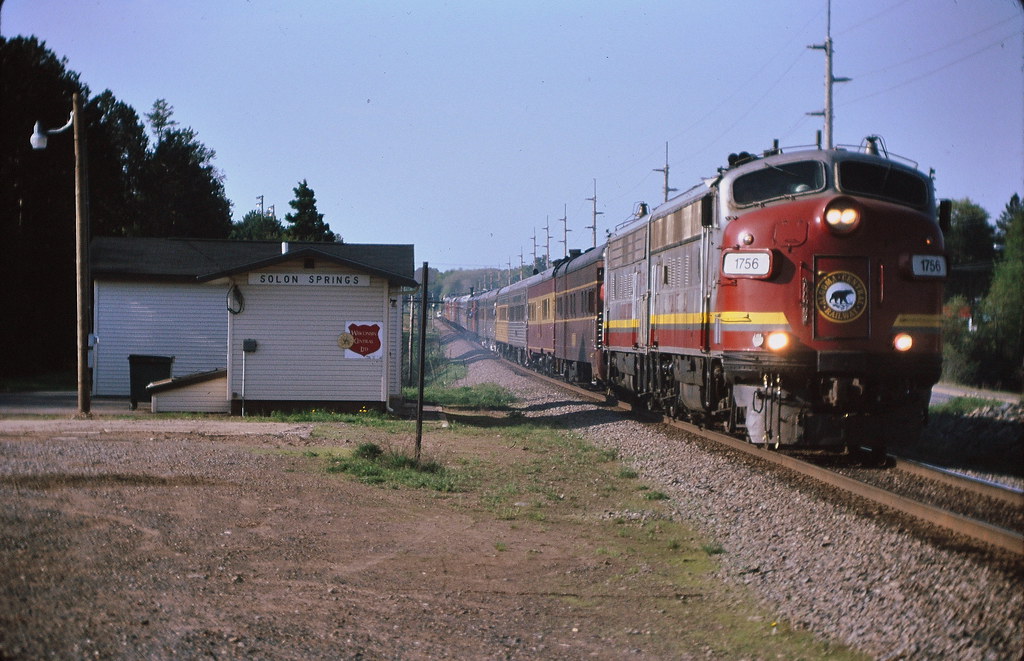 covered wagons at Solon Springs wis 2001 A rail fan trip f… Flickr