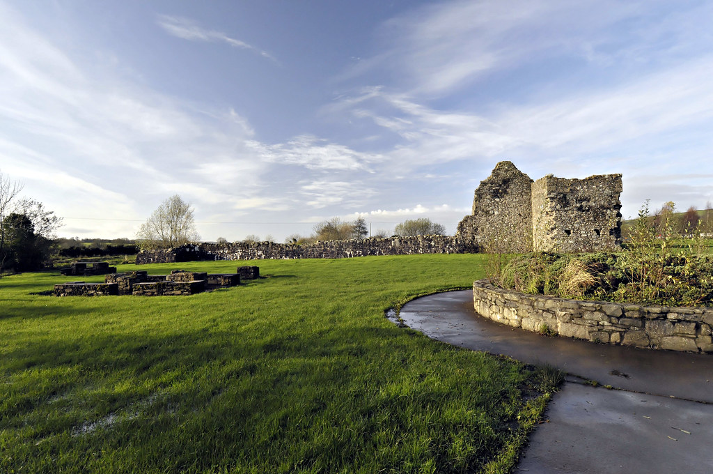 the castle, Castlederg courtesy of WMUD www.williemiller.c… Flickr