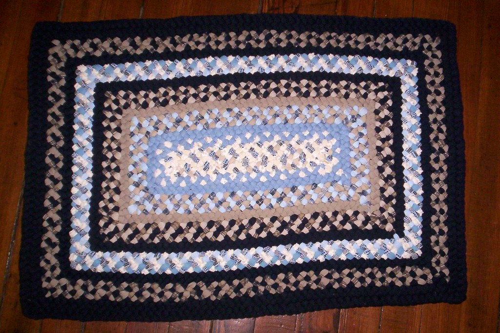 Blue Accented Rectangular Braided Rug Mrs Ginther Flickr