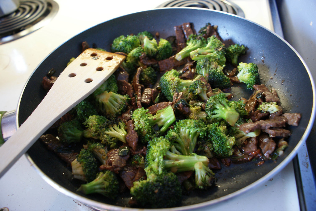 Beef & Broccoli4 Beef cooked in soya sauce with a touch o… Flickr
