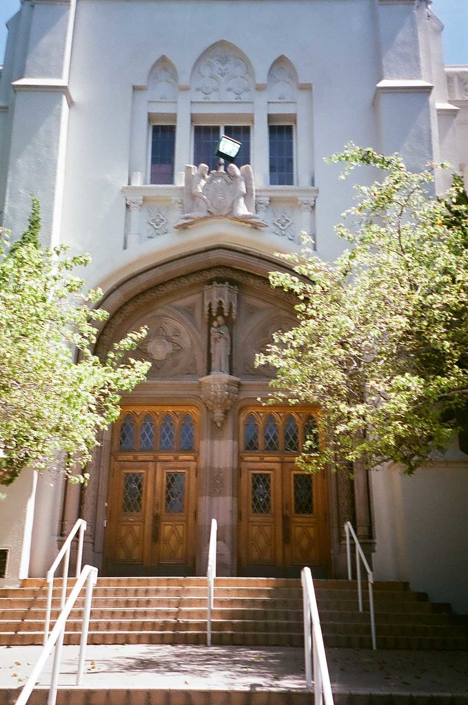 Holy Names High School Oakland CA Elegant main entrance t… Flickr