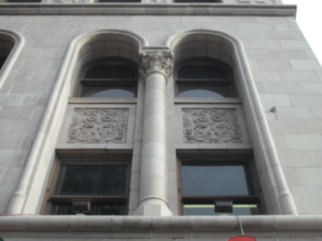 DSCF1077 Heyburn Building at 332 West Broadway by Graham, … Flickr