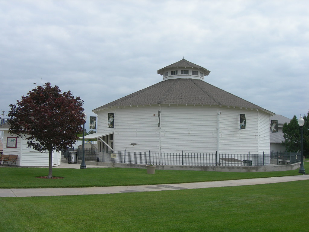 Kit Carson County Carousel Burlington, Colorado Constructe… Flickr