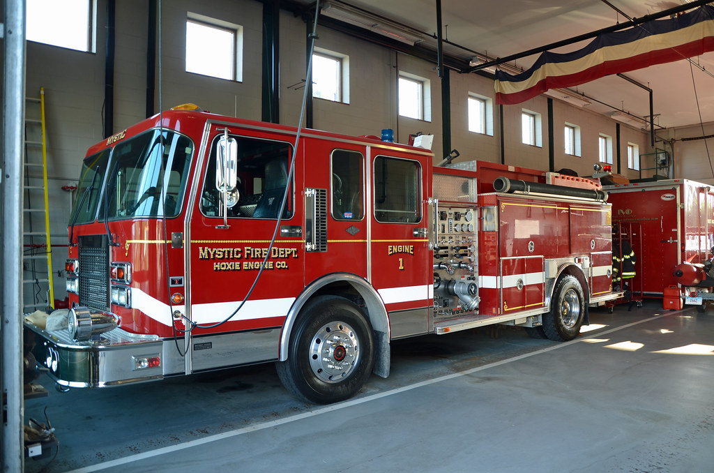 Mystic FD Engiene 1 Mystic Fire Department BF Hoxie Engine… Flickr