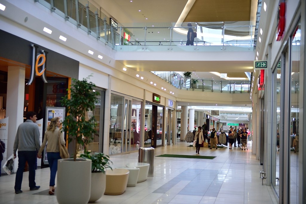 Cradlestone Mall, Johannesburg, Gauteng, South Africa a photo on