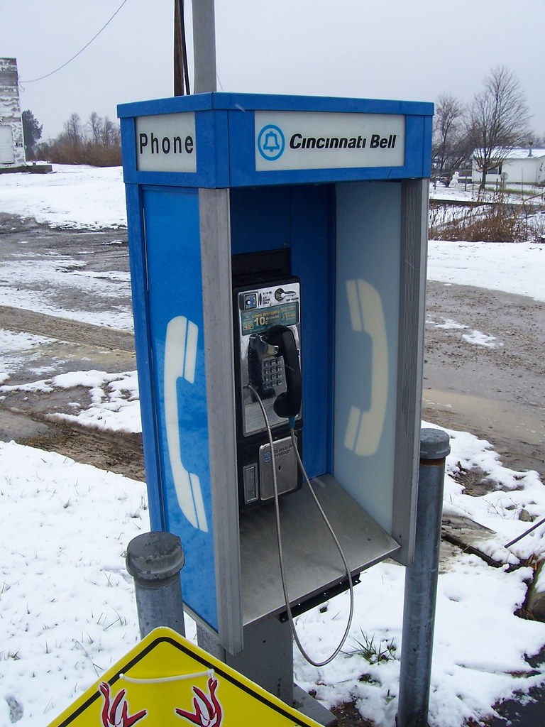 Blue Cincinnati Bell Pay Phone A blue Cincinnati Bell pay … Flickr