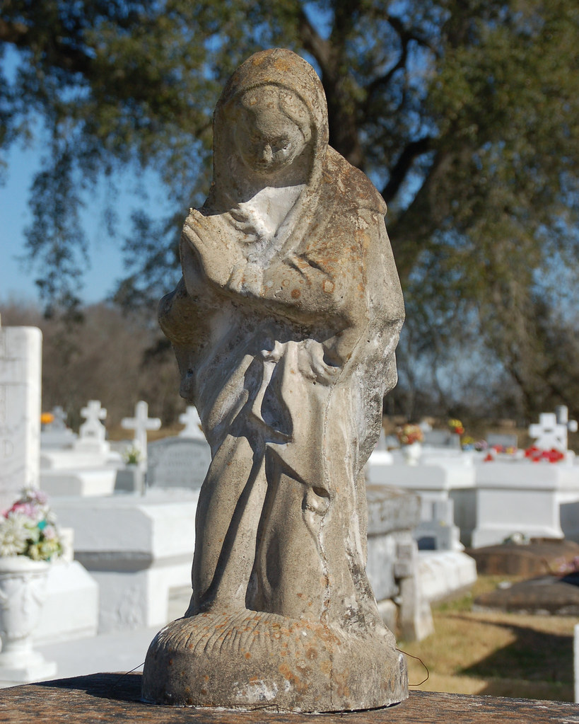 Kneeling woman sculpture Grand Coteau cemetery Monceau Flickr