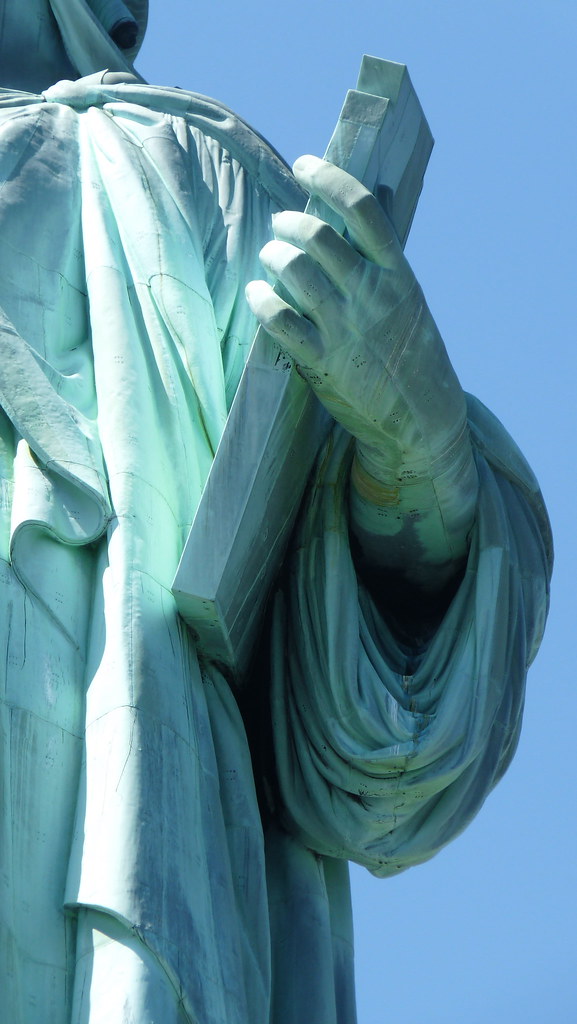 Liberty's Tablet. By Ian Layzell The Statue of Liberty A C… Flickr