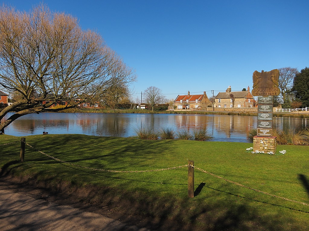 Boughton, Norfolk The famous (to locals) village pond. Vie… David