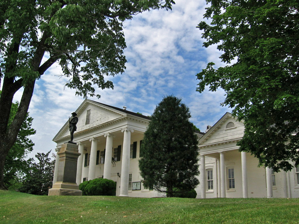 Mecklenburg County Courthouse, Boydton, Virginia Paul McClure Flickr