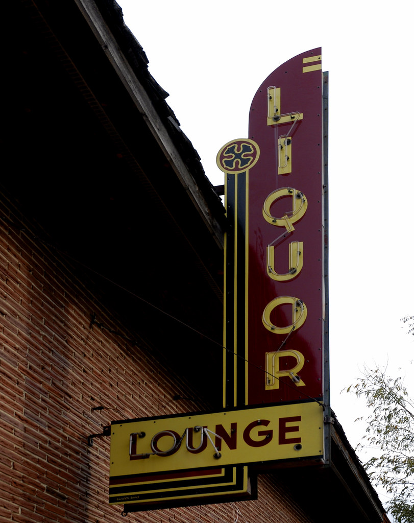 Liquor Lounge, Renville, MN Cool sign. In U of M colors. Flickr