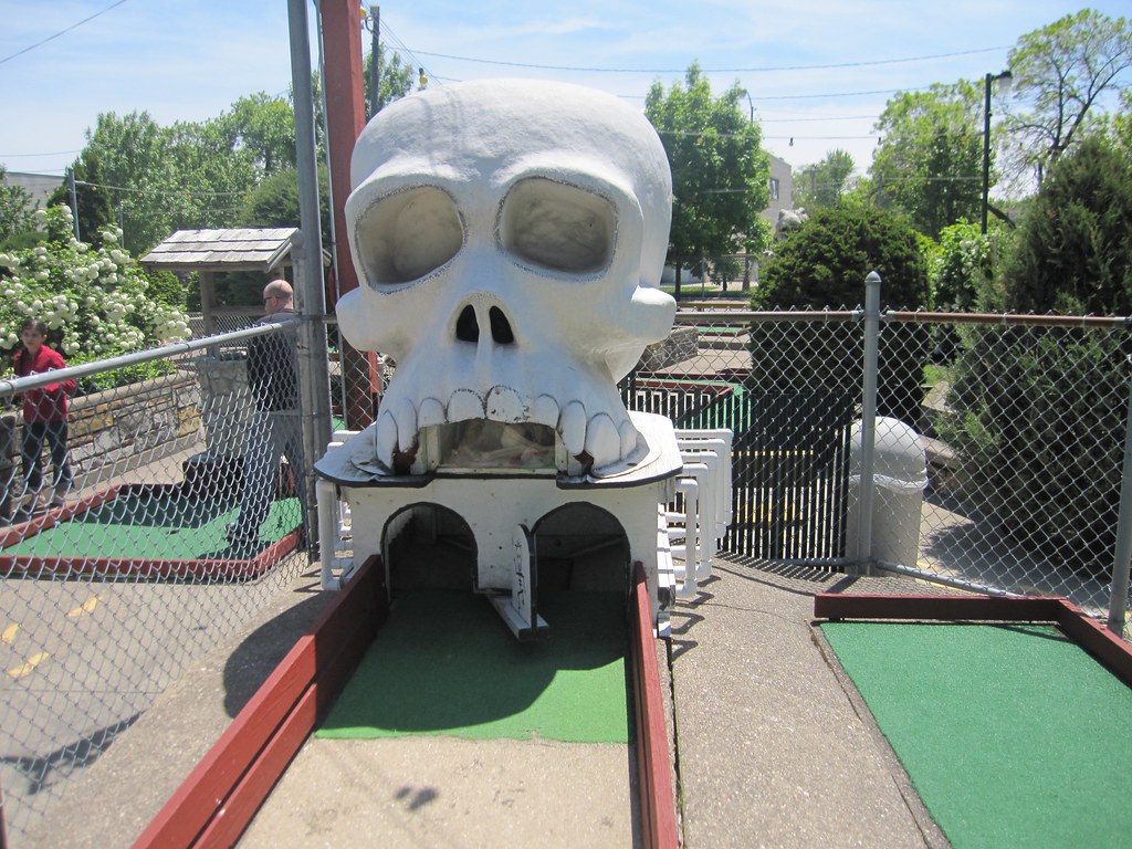 Hole 5, Skull Bunny Hutch MiniGolf, Course 2 Daniel X. O'Neil
