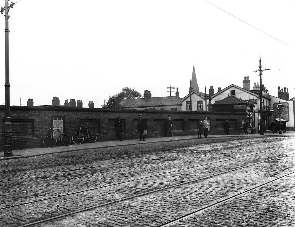 1911 Wilmslow Road, Fallowfield, Manchester a photo on Flickriver