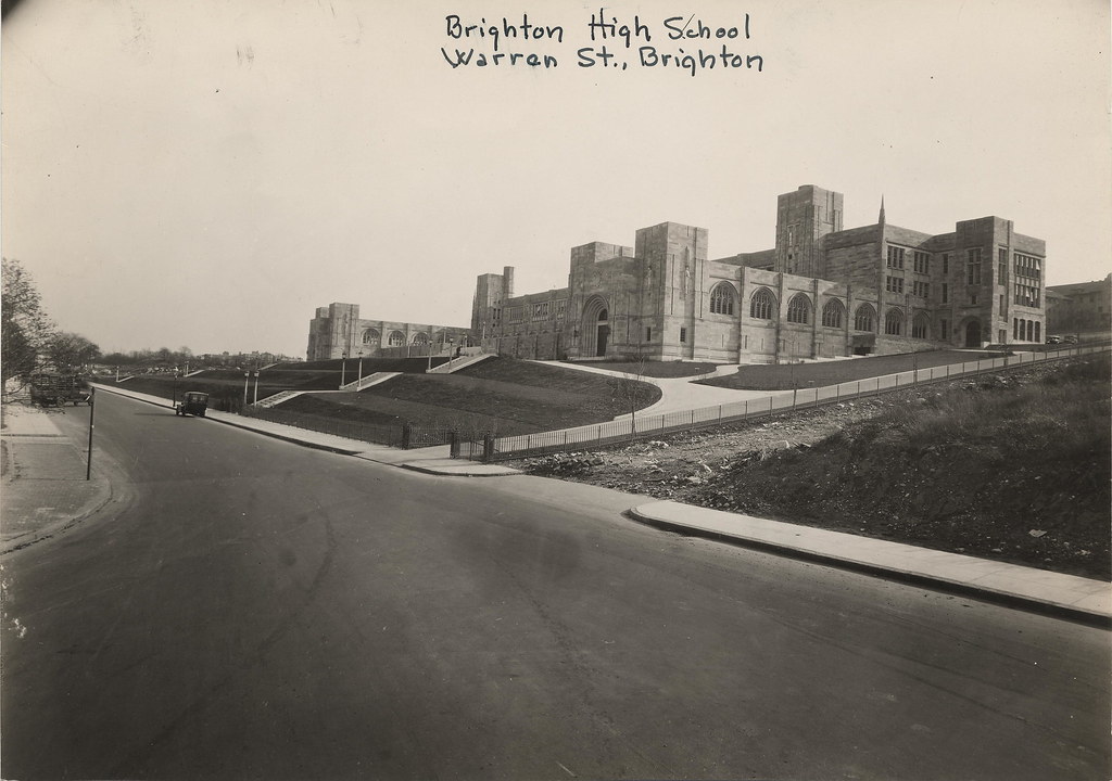 Brighton High School Brighton High School, Warren St., Bri… Flickr