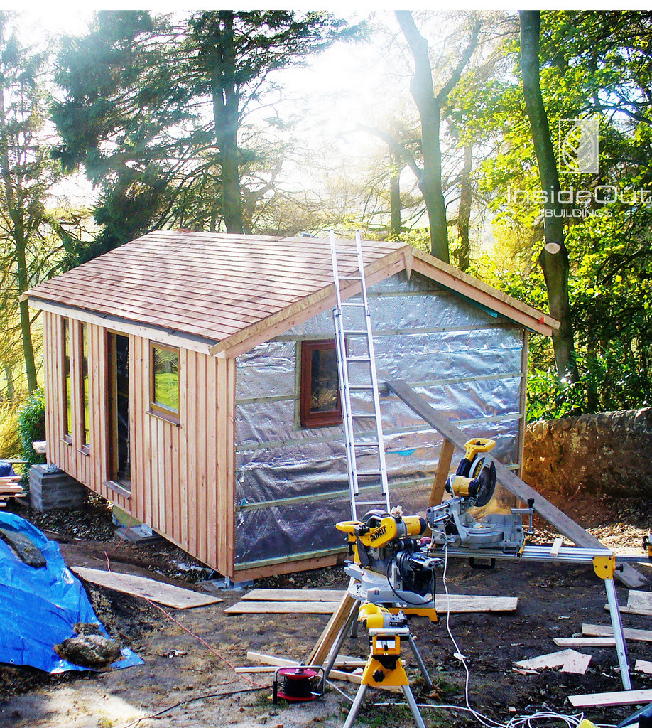 gardenroominsulationexposed Garden room build from iobu… Flickr
