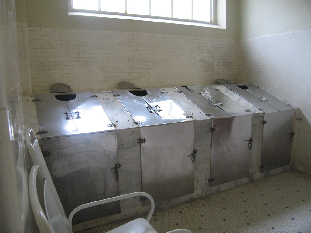 Steam room The vapor is also part of the s… Flickr