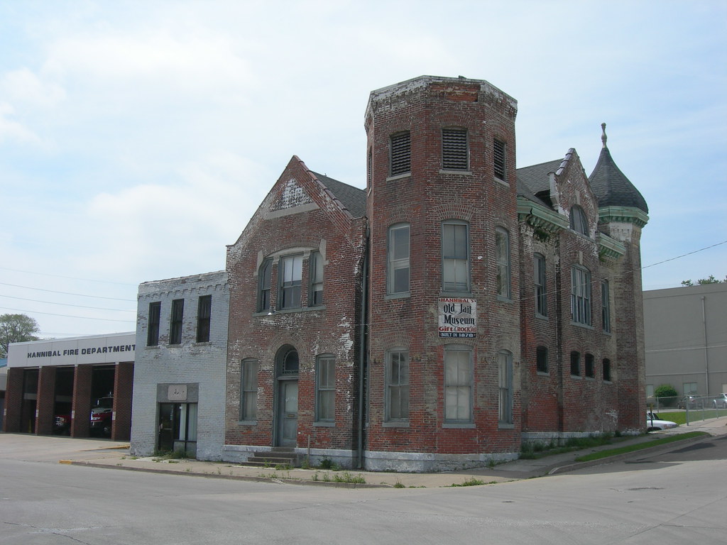 Old Hannibal Police Station & City Jail Hannibal, Missouri… Flickr
