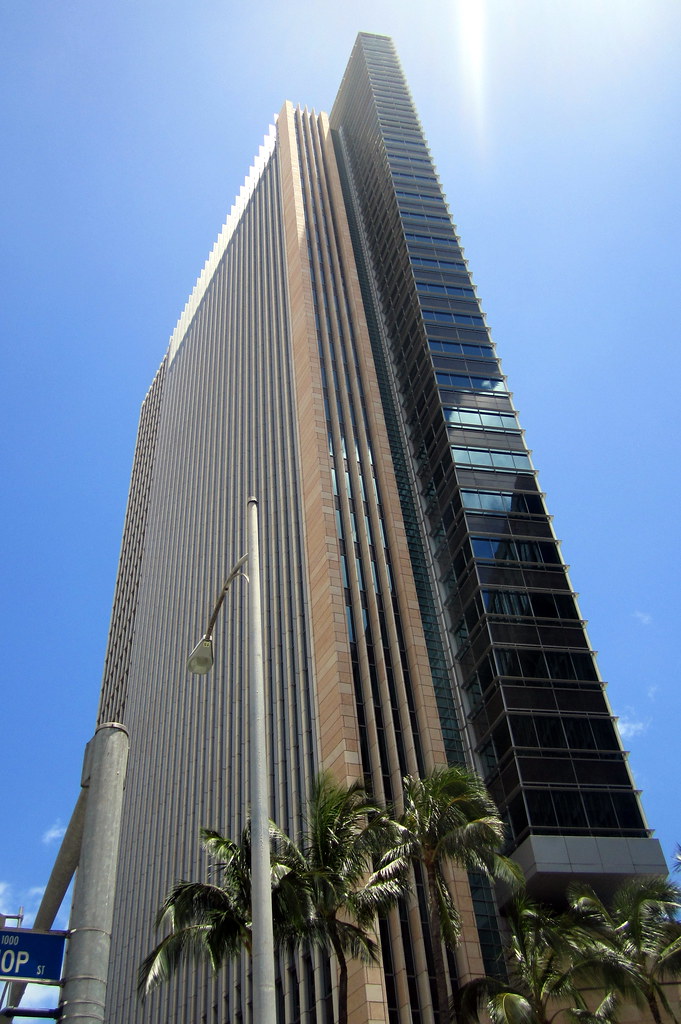 O'ahu Honolulu CBD First Hawaiian Center a photo on Flickriver