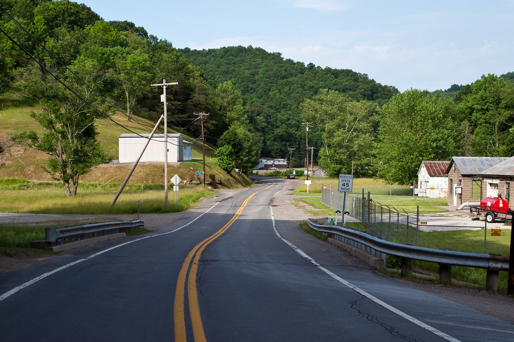 U.S. Route 250 U.S. Route 250, near Mannington, West Virgi… Flickr