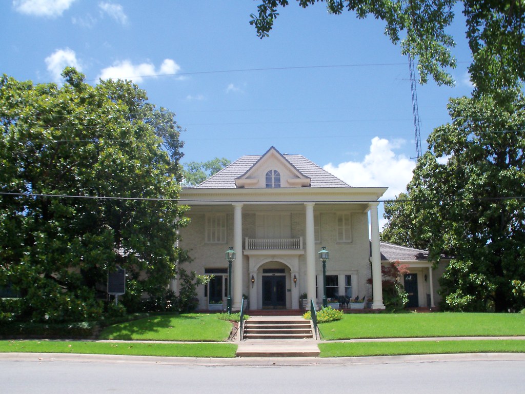Corley Funeral Home, Coriscana, Texas Texas Historical Mar… Flickr