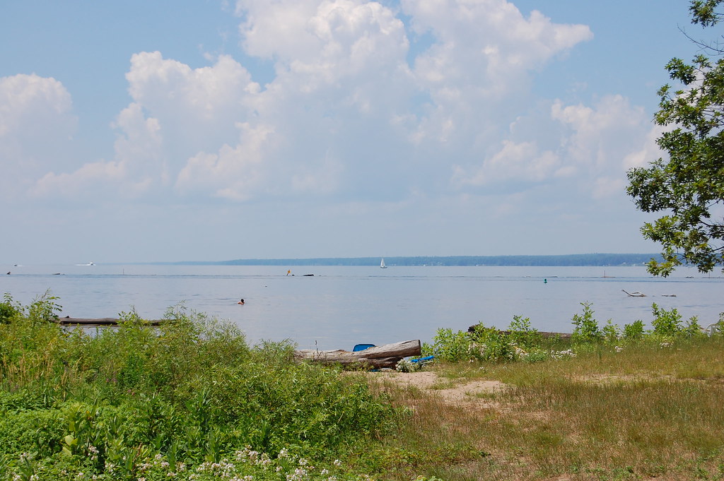 Oneida Lake near Verona Beach Looking out at Oneida Lake… Flickr