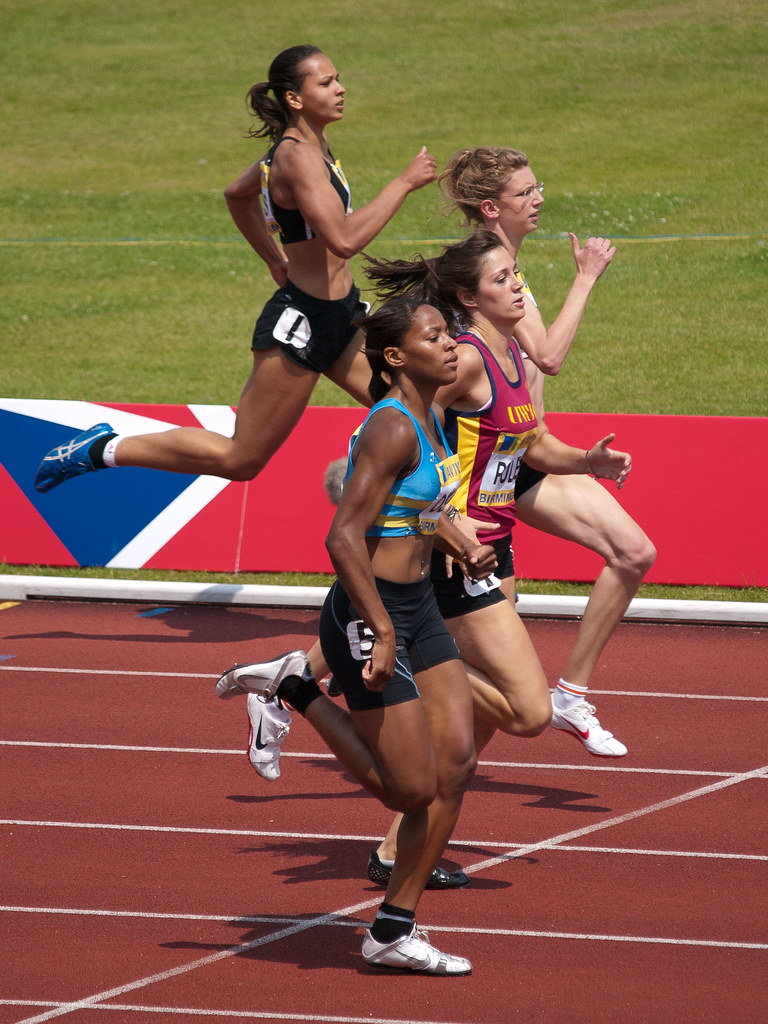 Womens 400m B Final Runners in the Womens 400m B Final at … Flickr